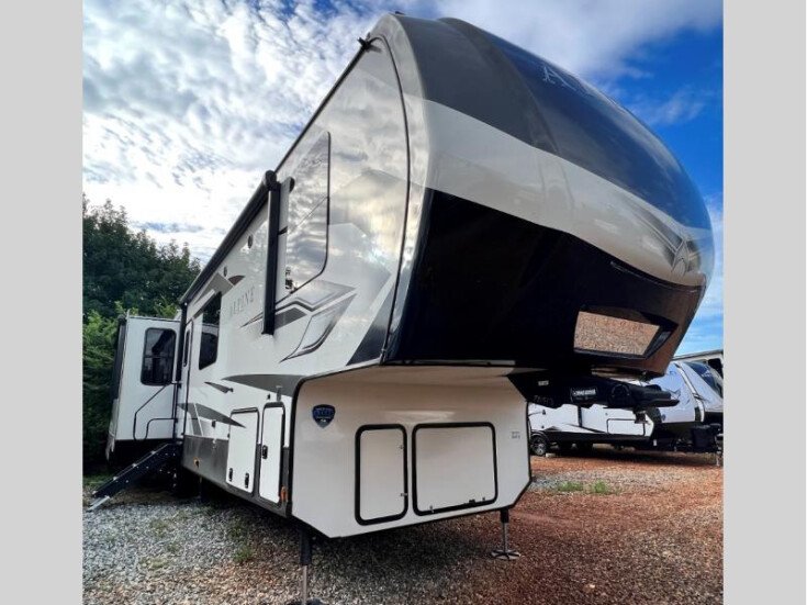 Thumbnail Photo undefined for 2022 Keystone Alpine 3720MD